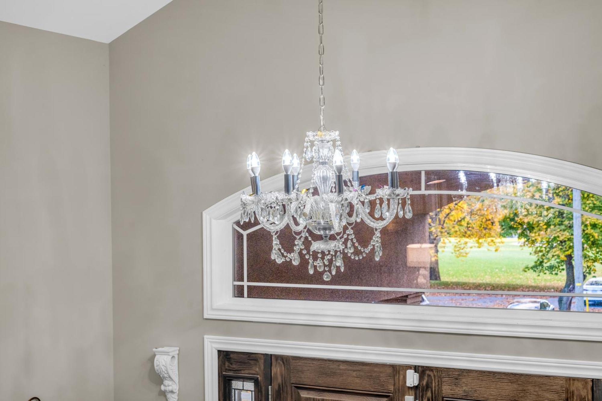 Holiday home Royal Luxury - Mins From Falls With Pool Table Niagara Falls
