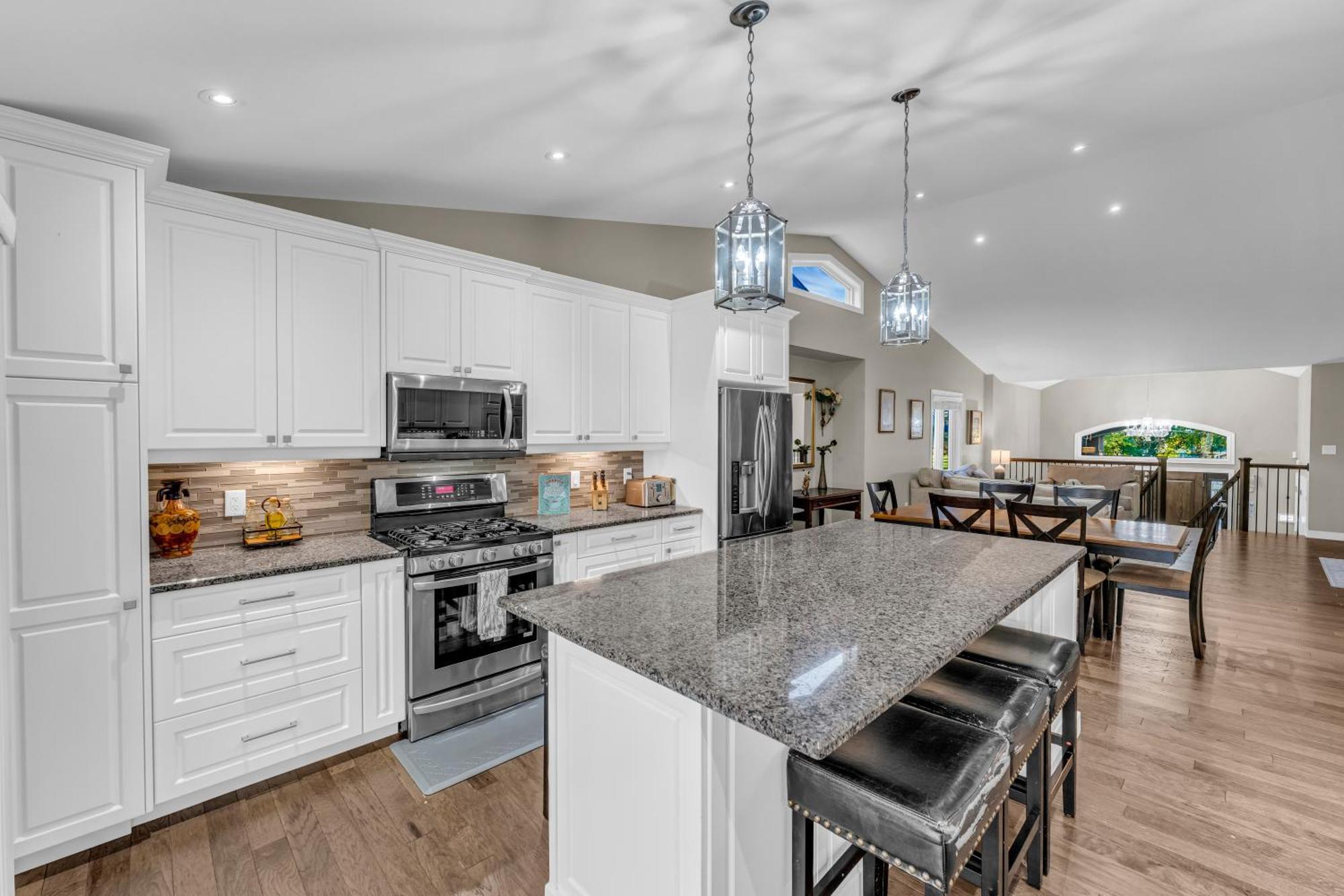 Holiday home Royal Luxury - Mins From Falls With Pool Table Niagara Falls