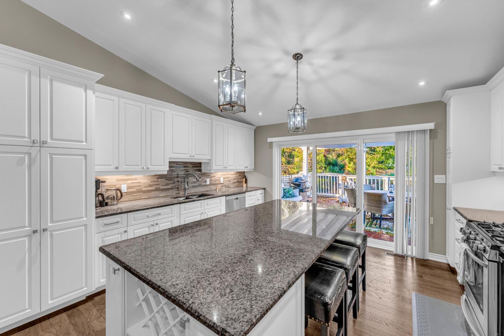 Holiday home Royal Luxury - Mins From Falls With Pool Table Niagara Falls
